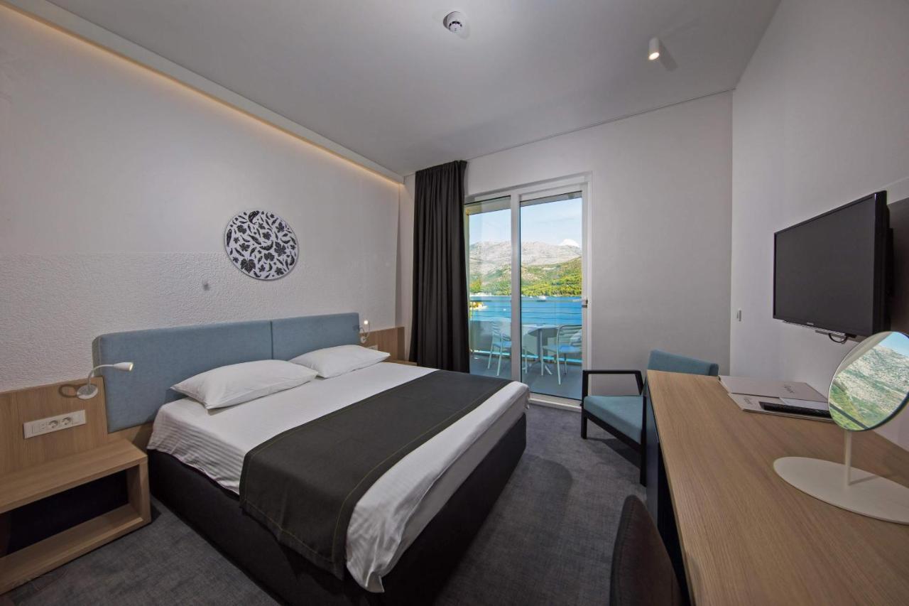 Hotel Osmine سلانو المظهر الخارجي الصورة