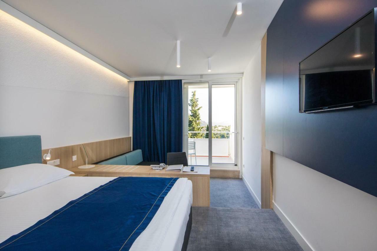 Hotel Osmine سلانو المظهر الخارجي الصورة